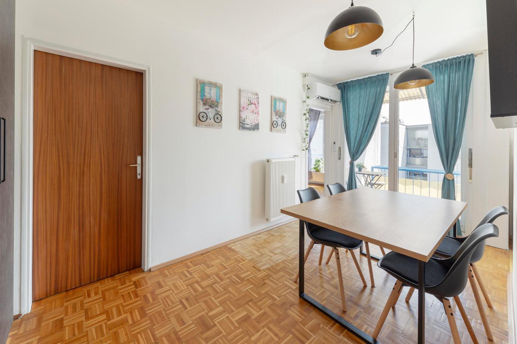 Cosy And Bright Apartment Ljubljana Exterior photo